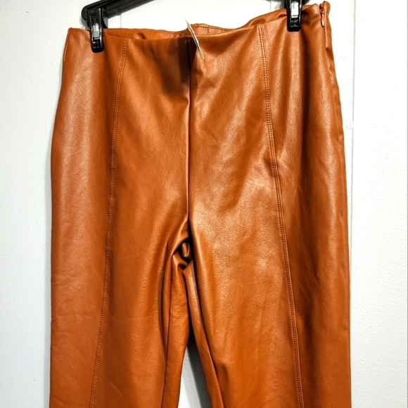 Versona NWT Faux Leather pants camel, size small - Picture 7 of 12